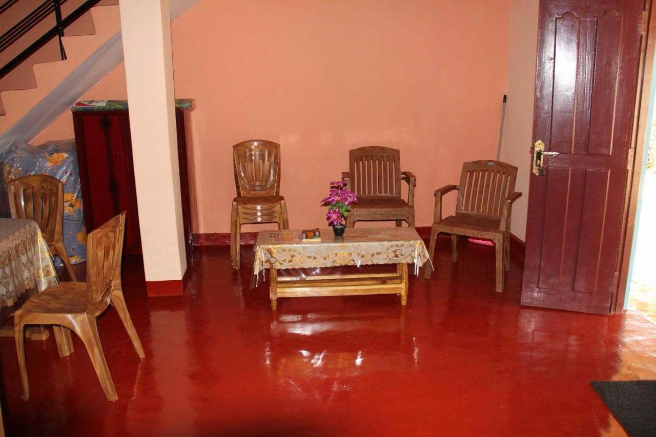 Batti Relax Point Villa & Rooms Batticaloa Eksteriør billede