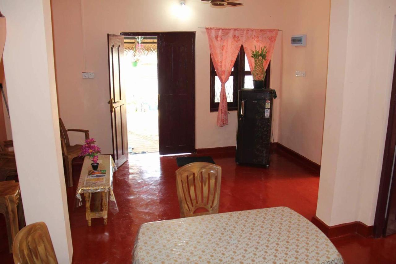 Batti Relax Point Villa & Rooms Batticaloa Eksteriør billede