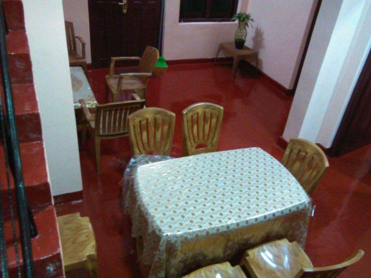 Batti Relax Point Villa & Rooms Batticaloa Eksteriør billede